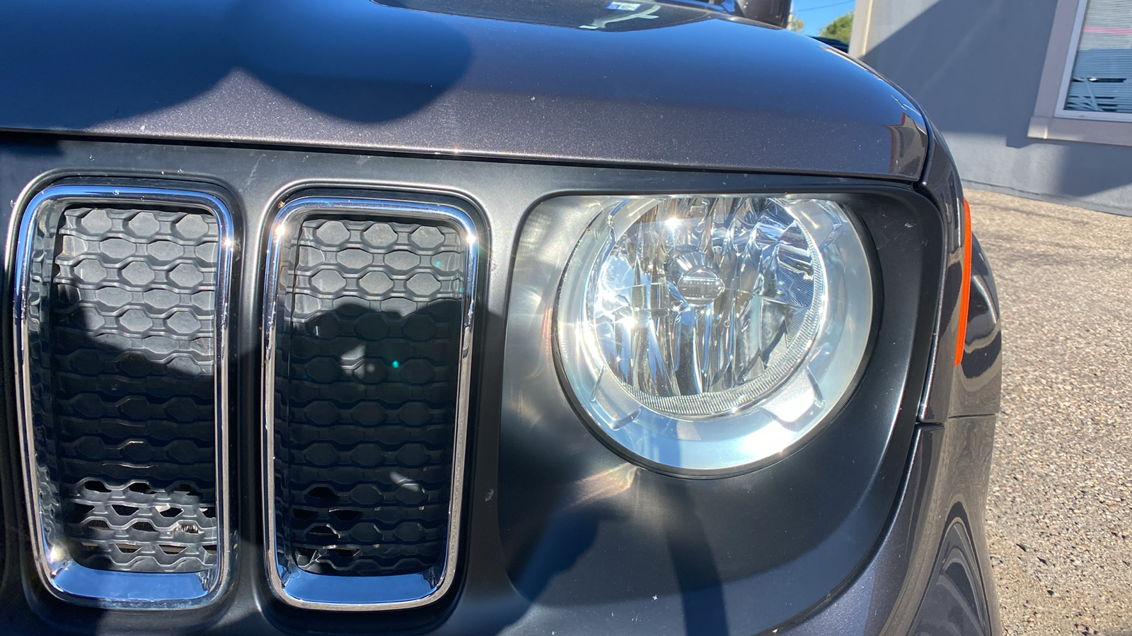 2019 Jeep Renegade Latitude 4x4 11