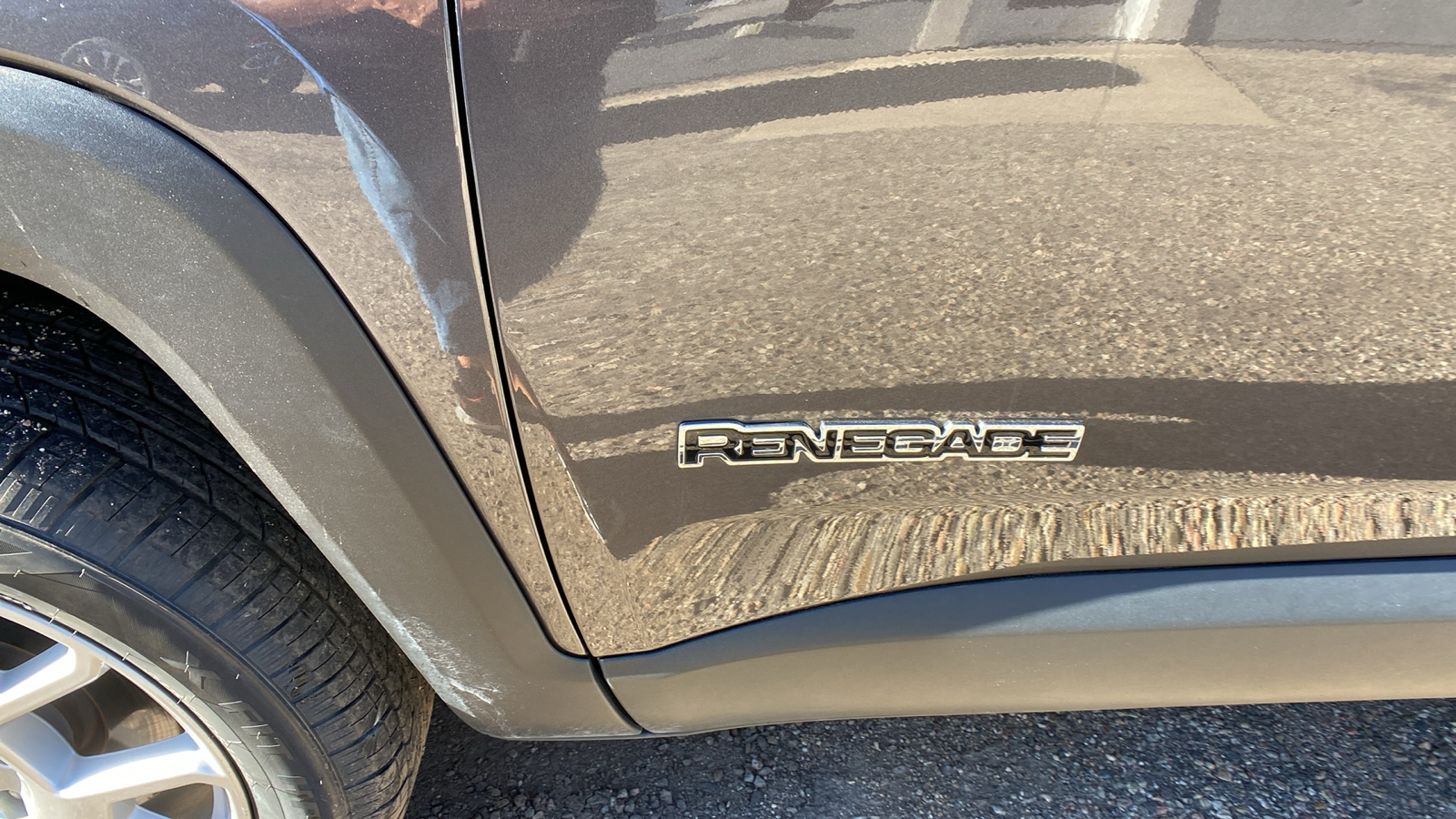 2019 Jeep Renegade Latitude 4x4 14