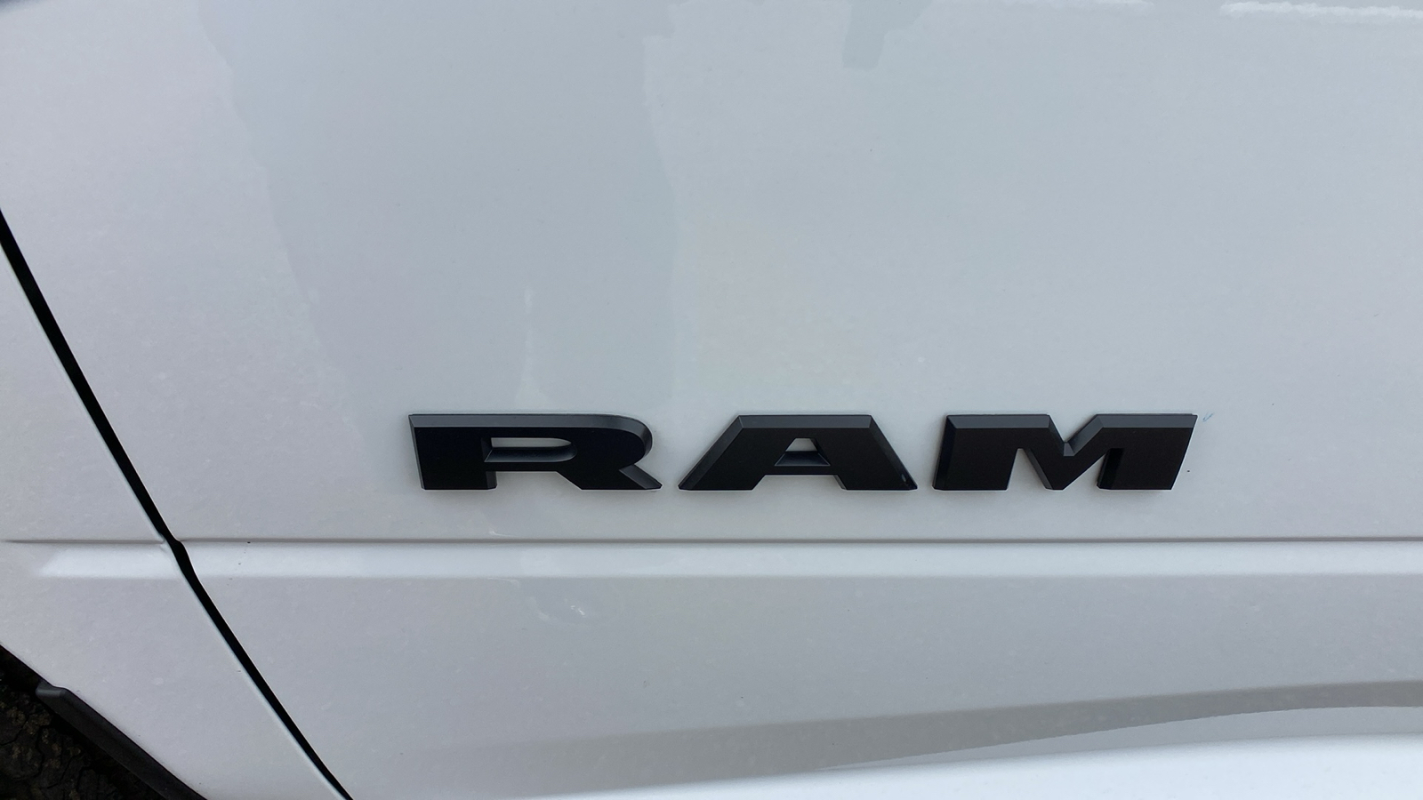 2024 Ram 3500 Laramie 4x4 Mega Cab 64 Box 15