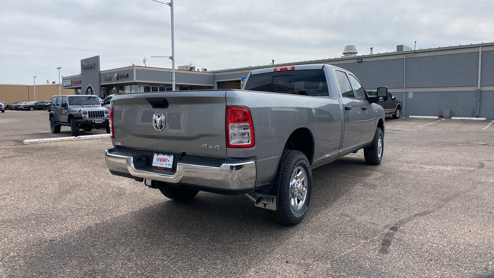 2024 Ram 2500 Tradesman 4x4 Crew Cab 8 Box 5