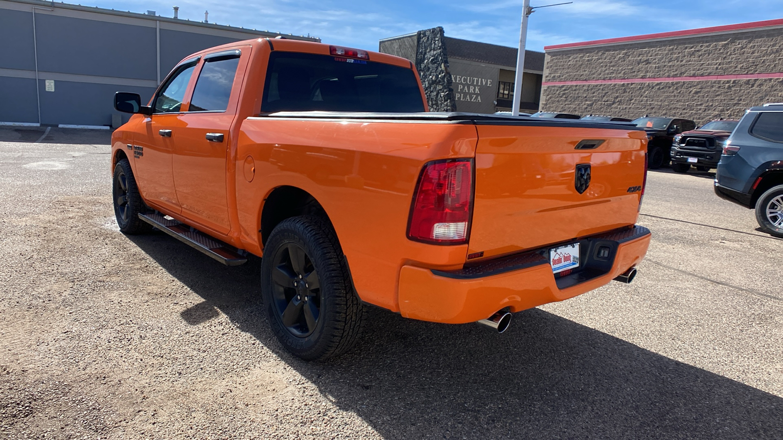 2019 Ram 1500 Classic Express 4x4 Crew Cab 57 Box 4