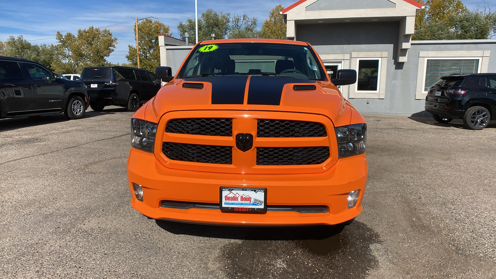 2019 Ram 1500 Classic Express 4x4 Crew Cab 57 Box 9