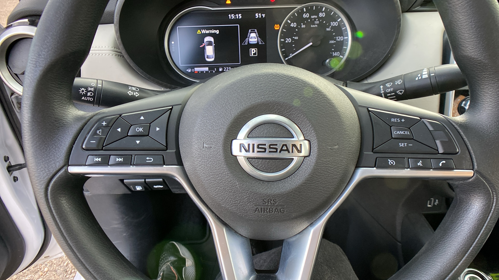 2020 Nissan Versa SV CVT 19