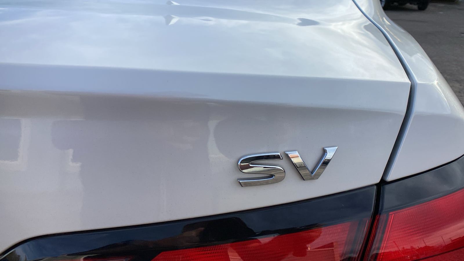 2020 Nissan Versa SV CVT 31