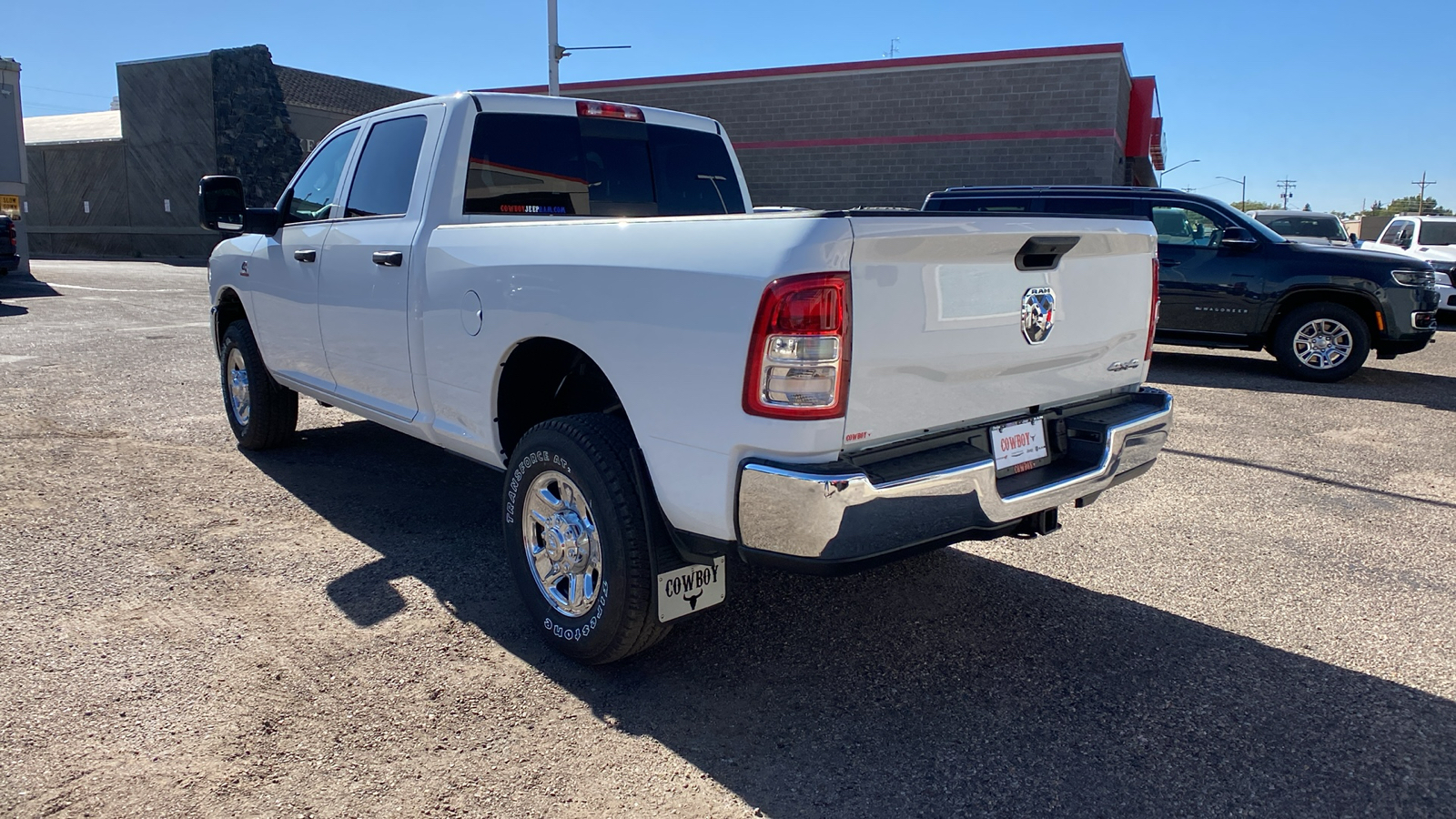 2024 Ram 2500 Tradesman 4x4 Crew Cab 64 Box 3