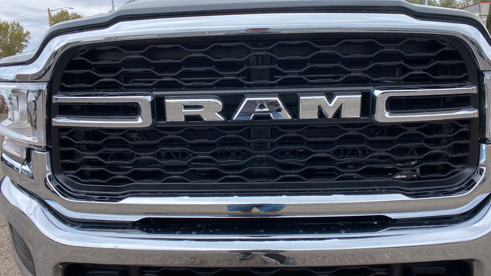 2024 Ram 2500 Tradesman 4x4 Crew Cab 8 Box 9