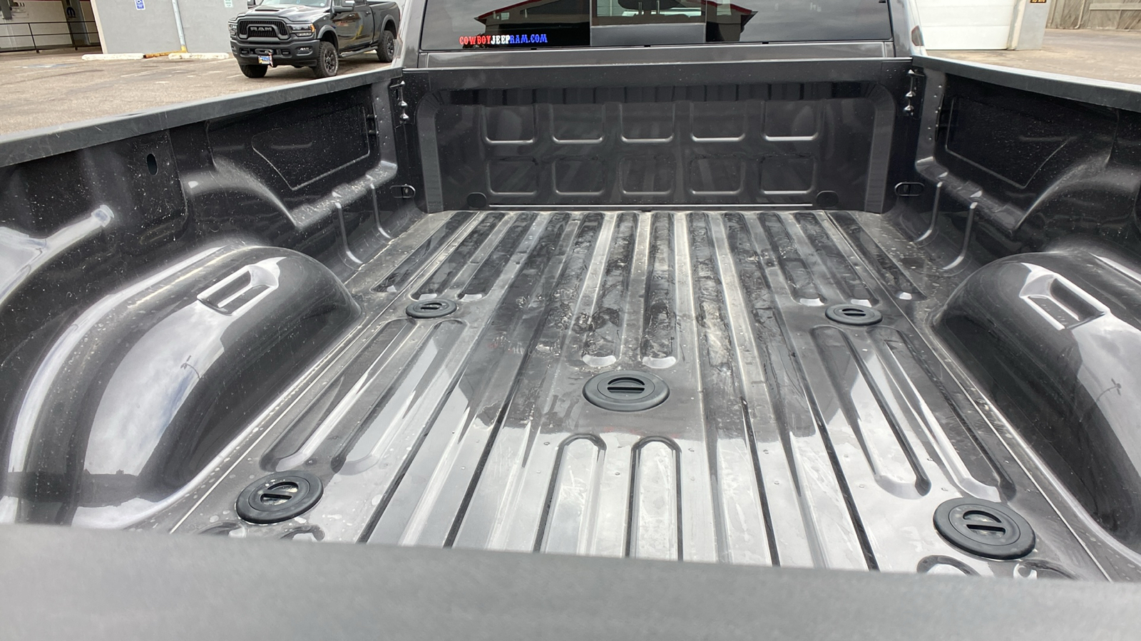 2024 Ram 2500 Tradesman 4x4 Crew Cab 8 Box 34