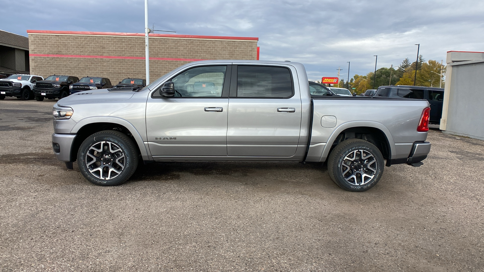 2025 Ram 1500 Laramie 4x4 Crew Cab 57 Box 2