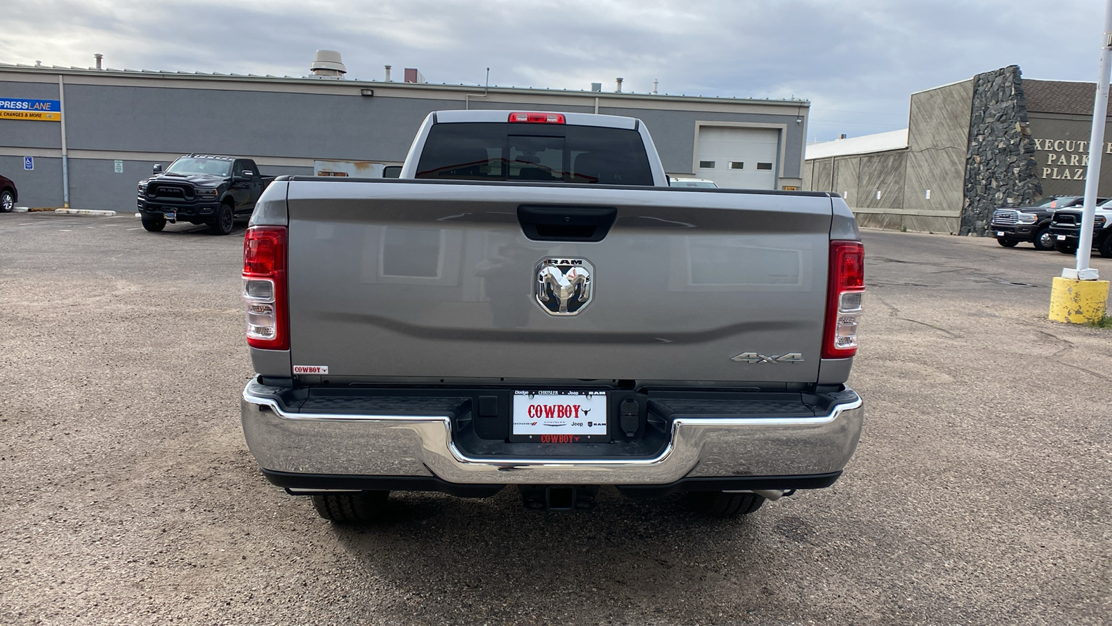 2024 Ram 2500 Tradesman 4x4 Crew Cab 8 Box 4