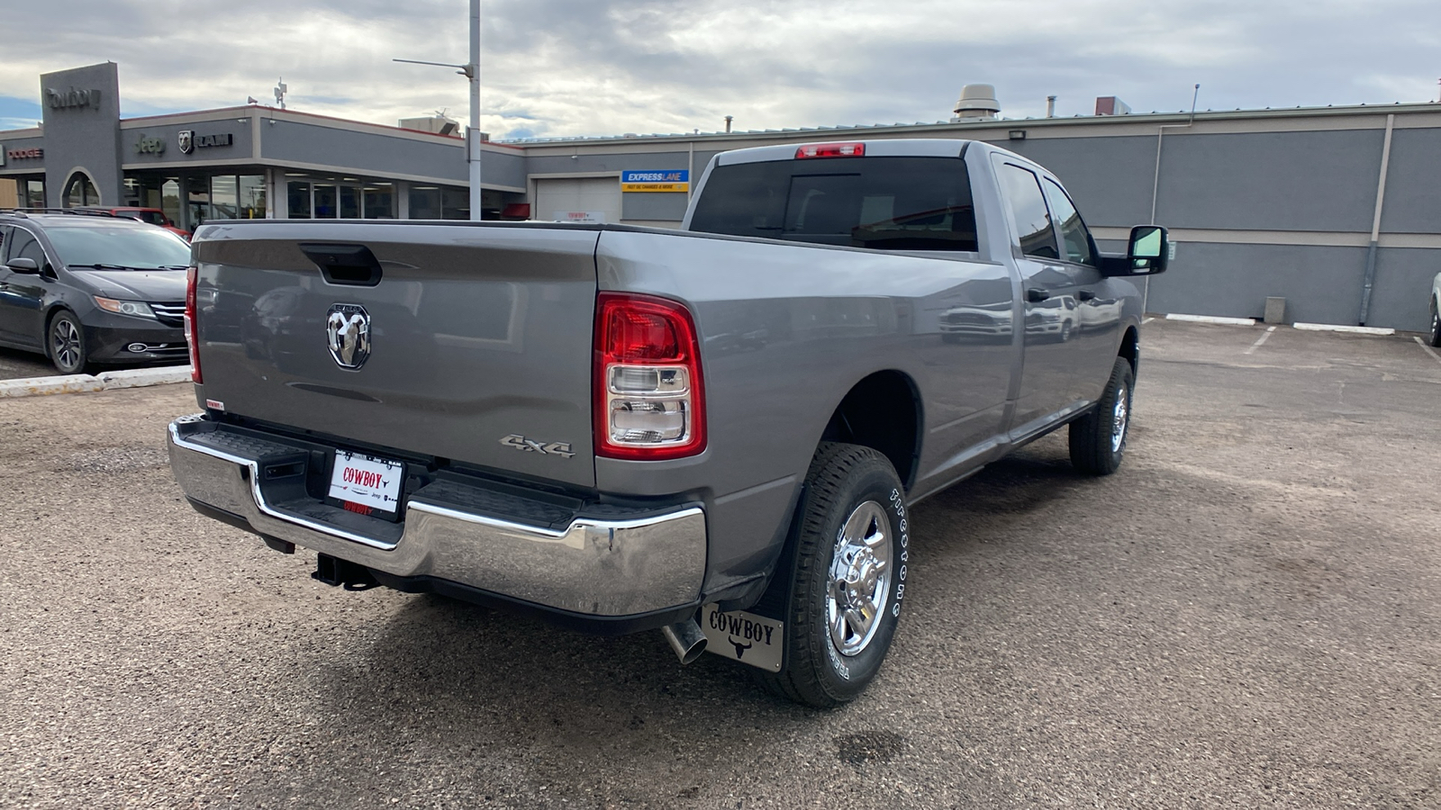 2024 Ram 2500 Tradesman 4x4 Crew Cab 8 Box 5