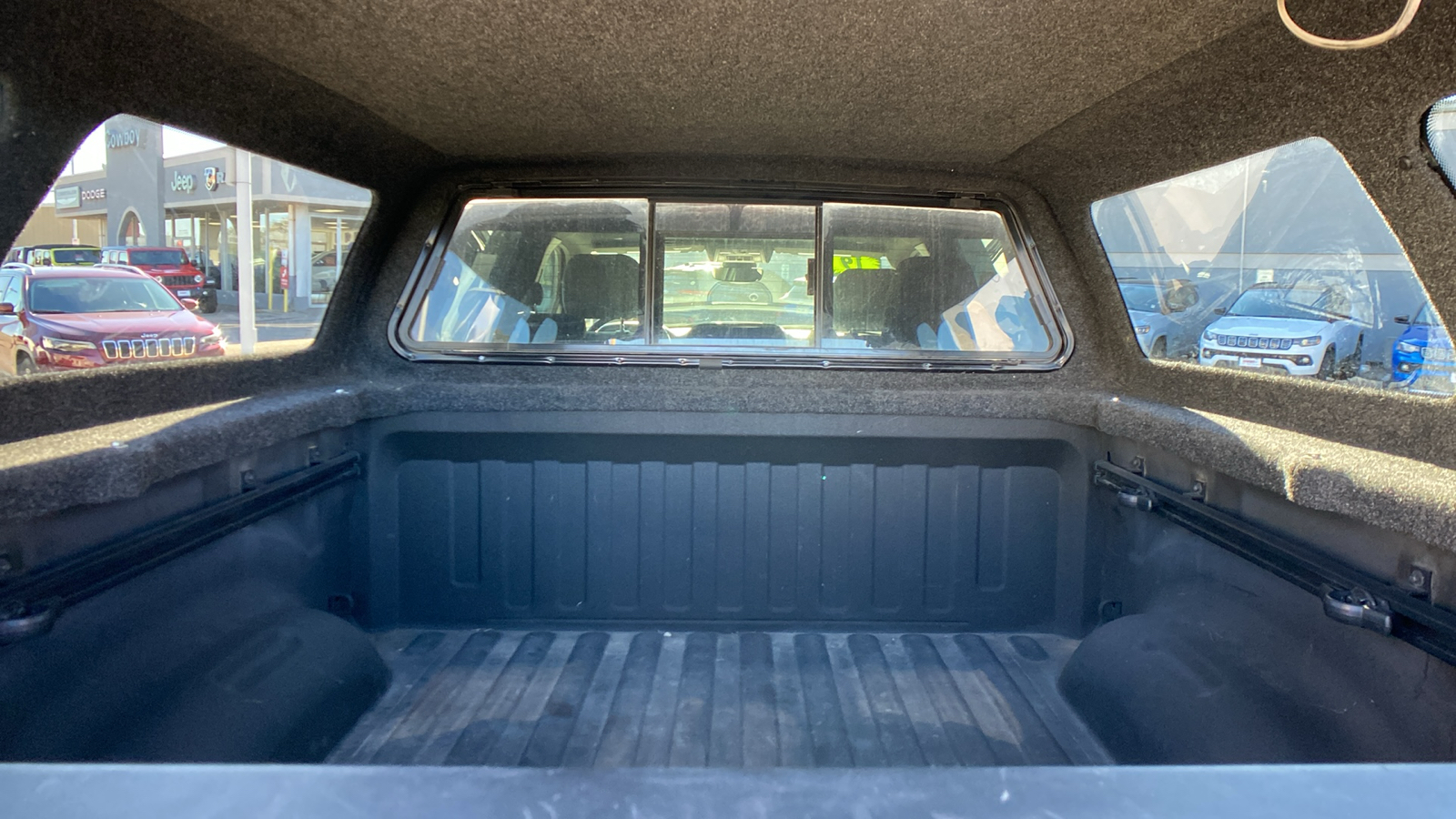 2019 Ram 1500 Big Horn/Lone Star 4x4 Crew Cab 57 Box 36