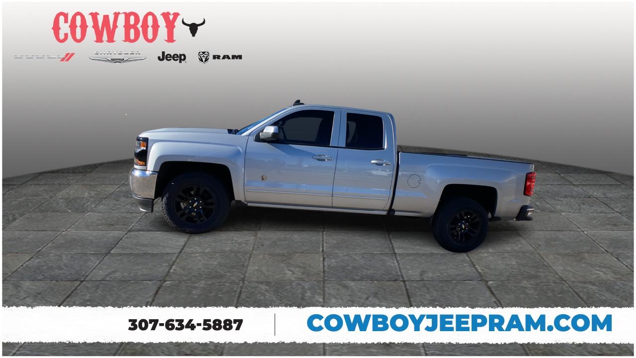 2016 Chevrolet Silverado 1500 4WD Double Cab 143.5 LT w/1LT 2