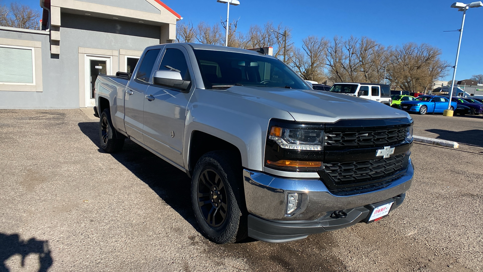 2016 Chevrolet Silverado 1500 4WD Double Cab 143.5 LT w/1LT 8