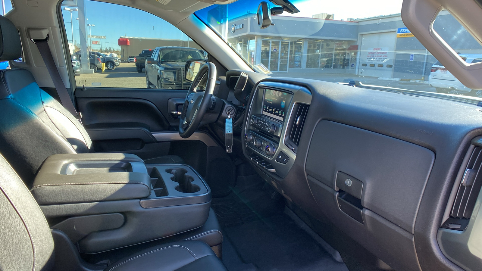 2016 Chevrolet Silverado 1500 4WD Double Cab 143.5 LT w/1LT 35