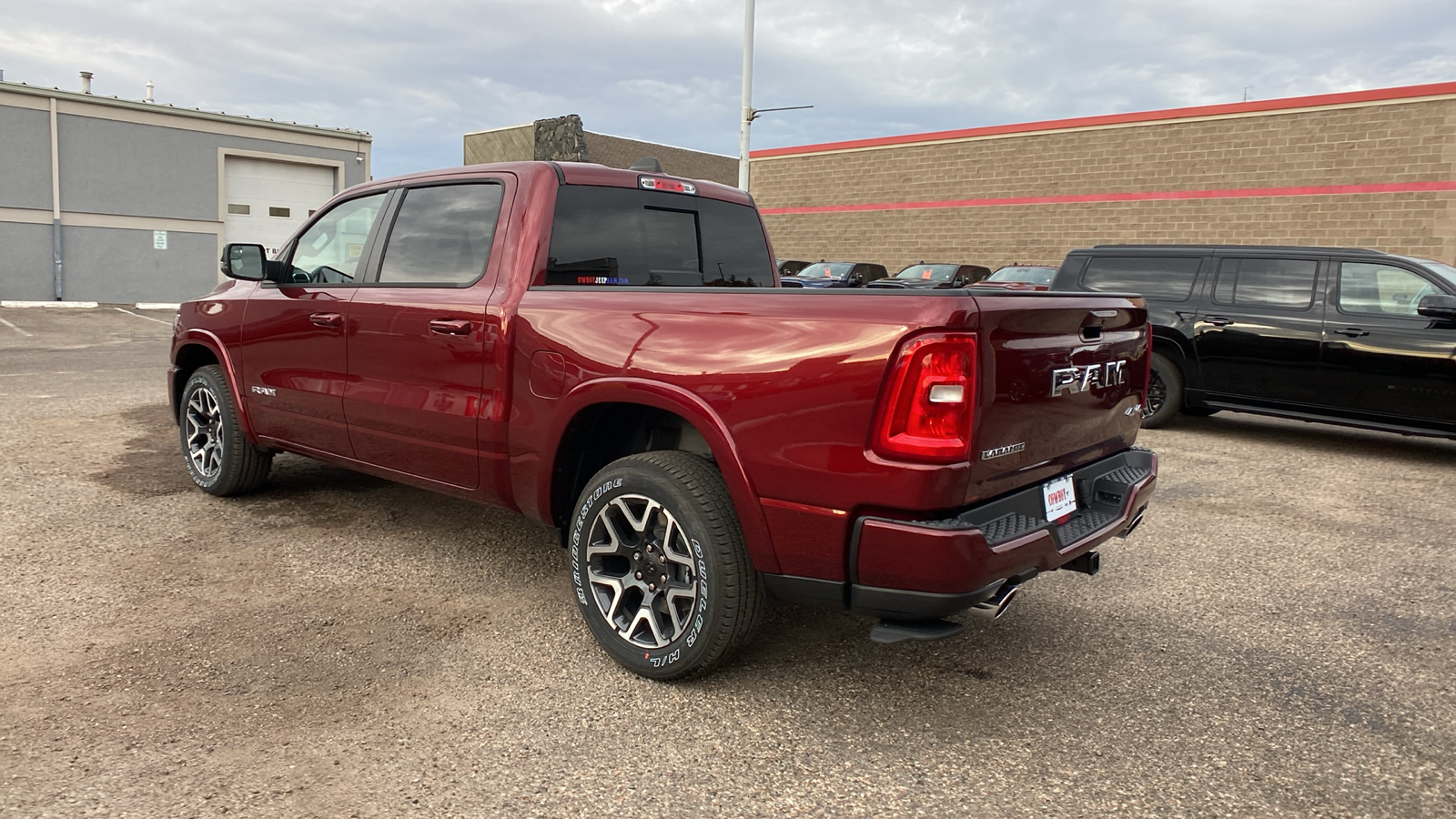 2025 Ram 1500 Laramie 4x4 Crew Cab 57 Box 3