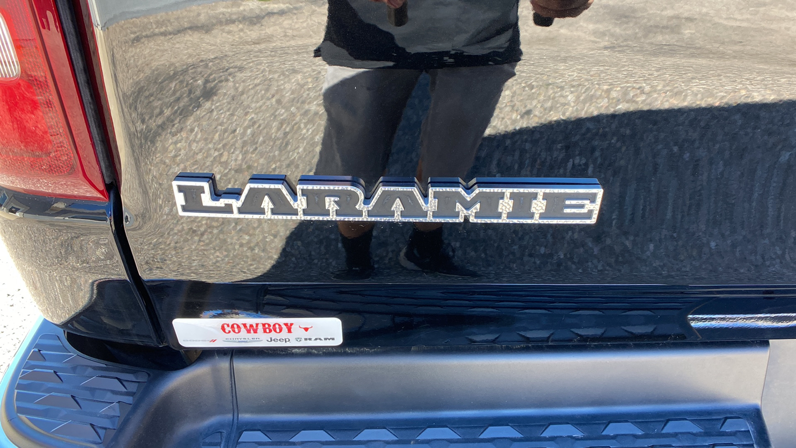 2022 Ram 1500 Laramie 4x4 Crew Cab 57 Box 32