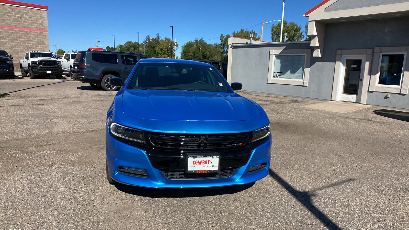 2023 Dodge Charger SXT AWD 8