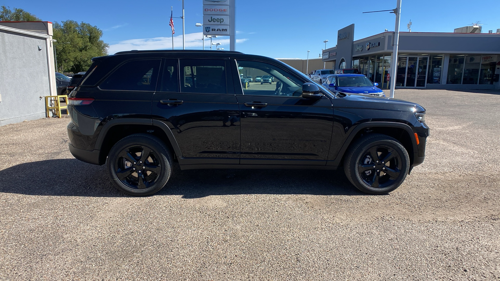 2025 Jeep Grand Cherokee Altitude X 4x4 6