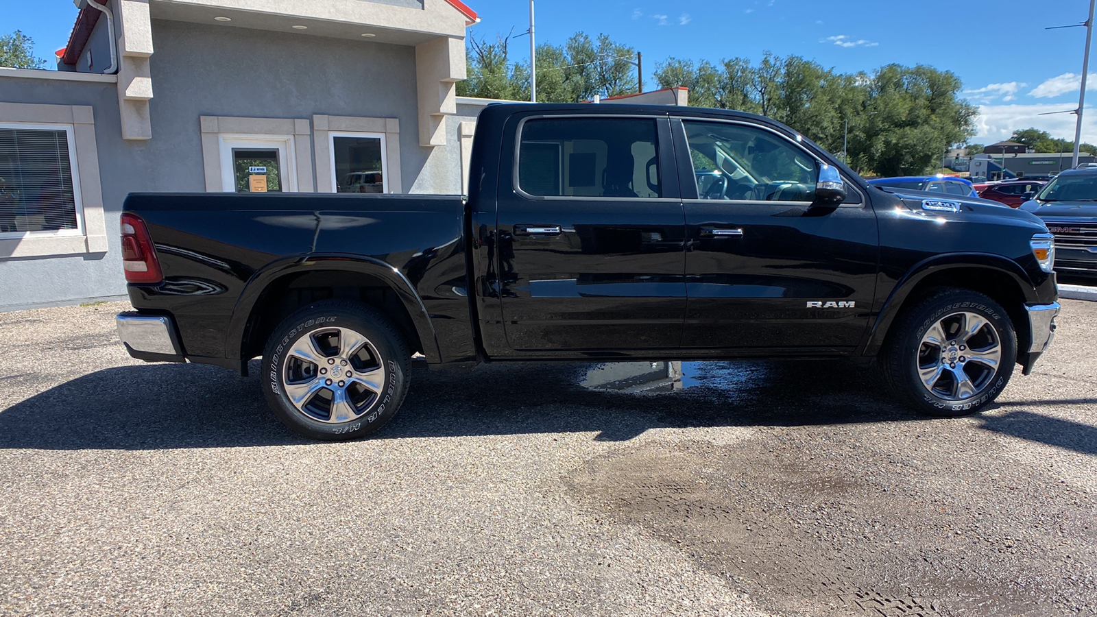 2022 Ram 1500 Laramie 4x4 Crew Cab 57 Box 8