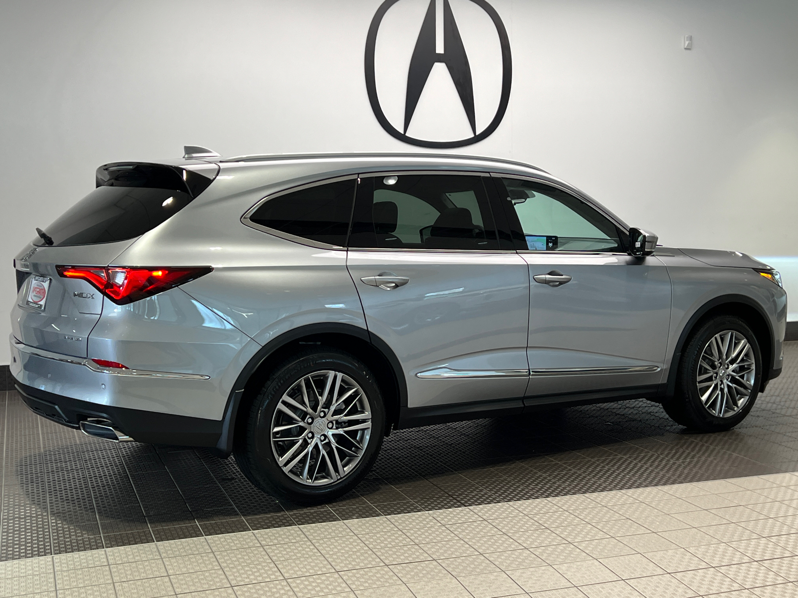 2024 Acura MDX w/Advance Package 3
