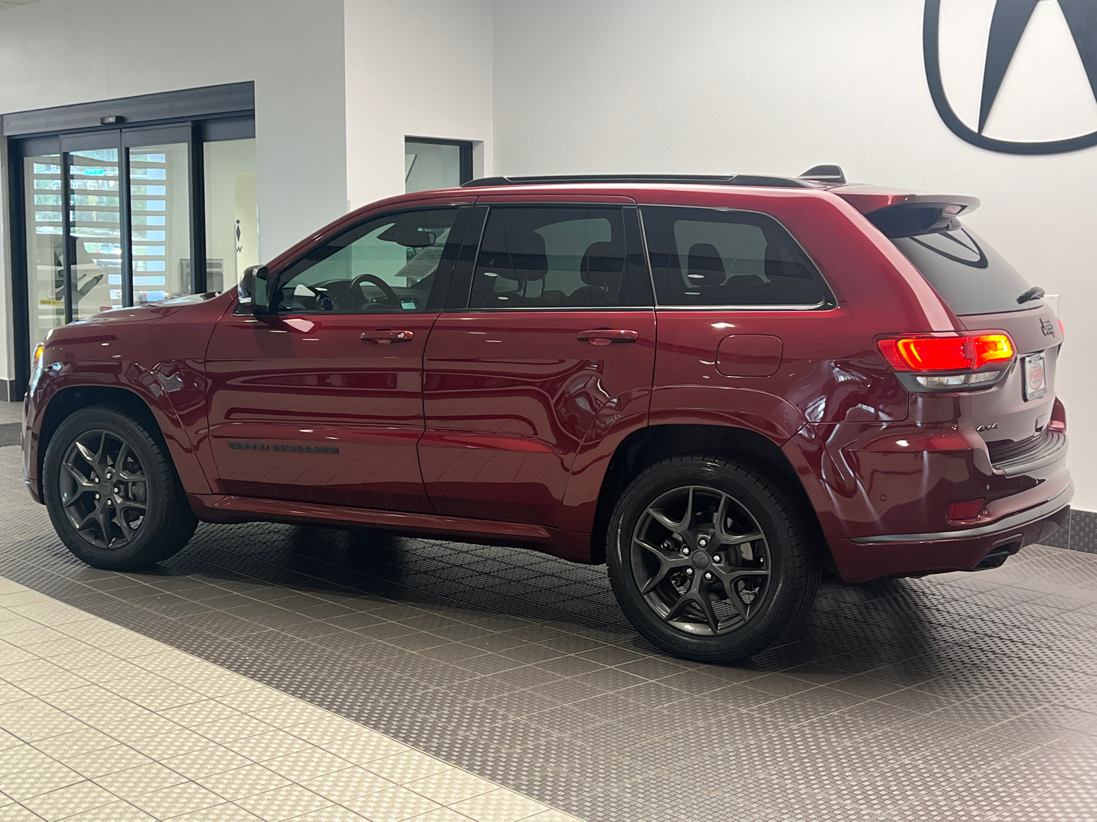 2019 Jeep Grand Cherokee Limited X 4