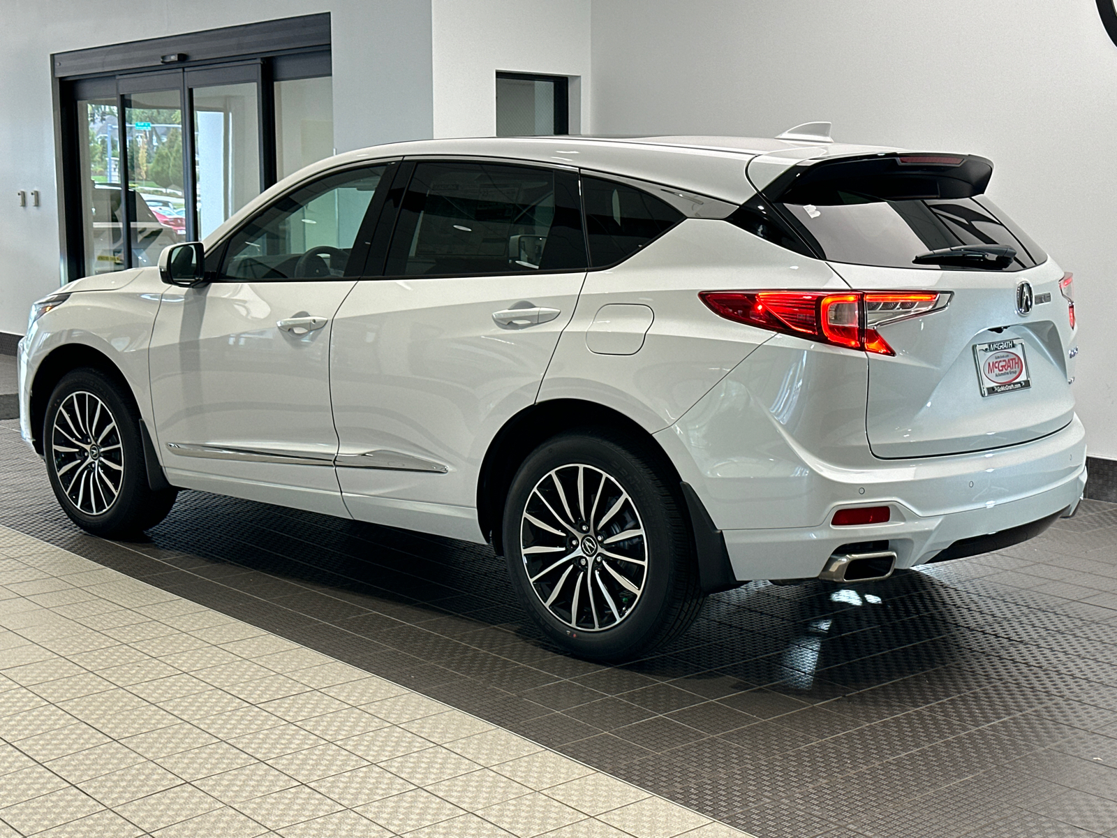 2025 Acura RDX w/Advance Package 4