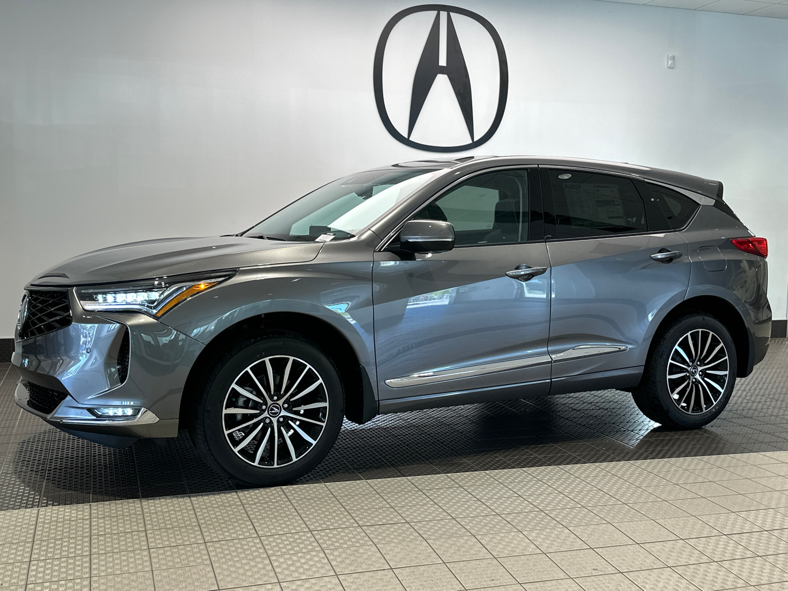 2025 Acura RDX w/Advance Package 3