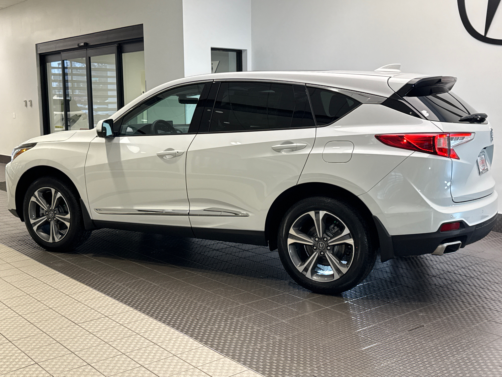 2025 Acura RDX w/Technology Package 4