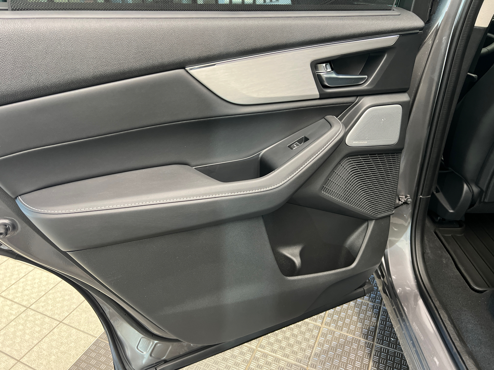 2025 Acura MDX Technology Package 16