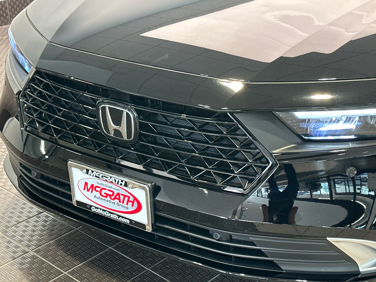 2023 Honda Accord Hybrid Touring 7