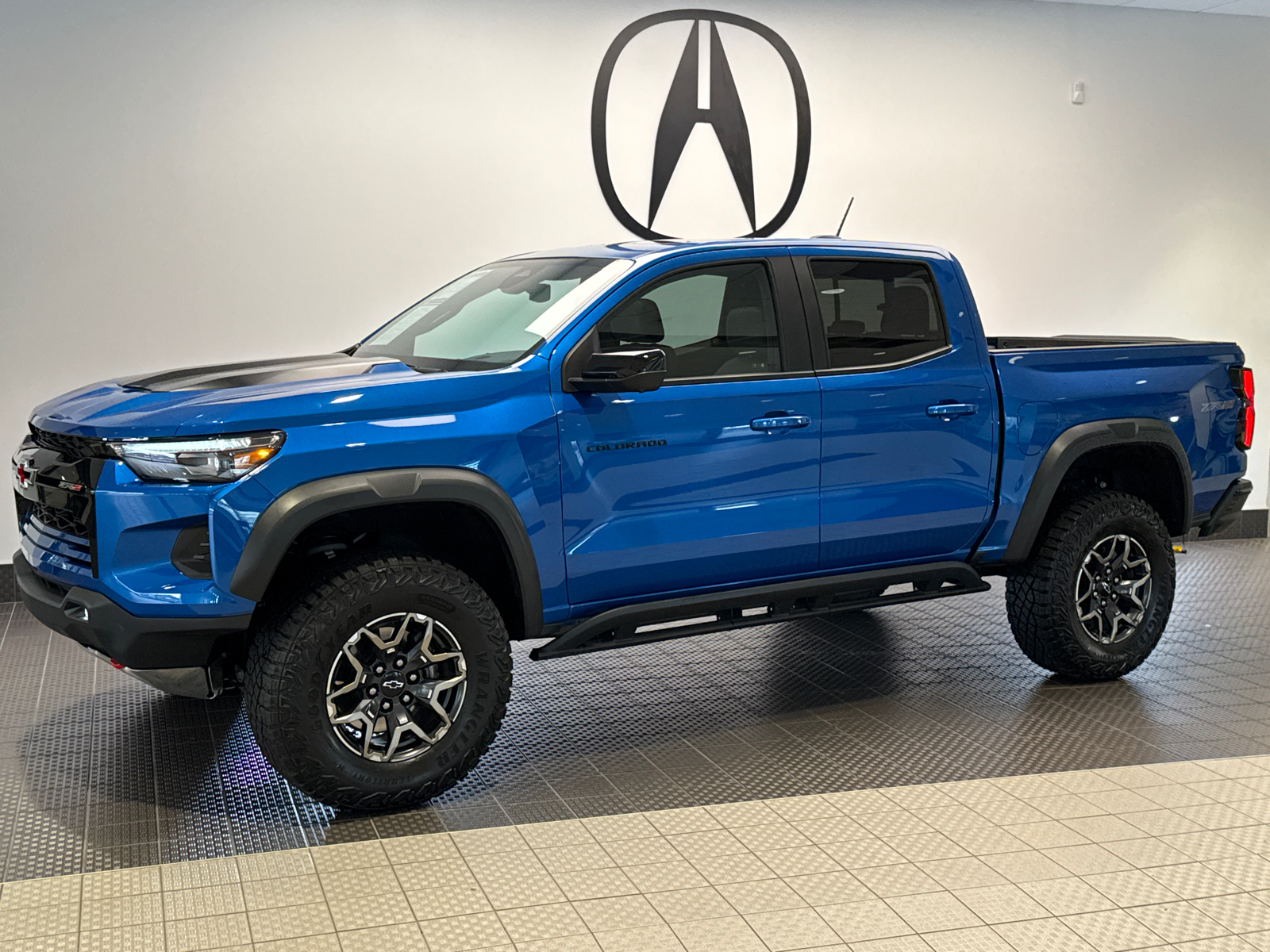 2023 Chevrolet Colorado 4WD ZR2 3