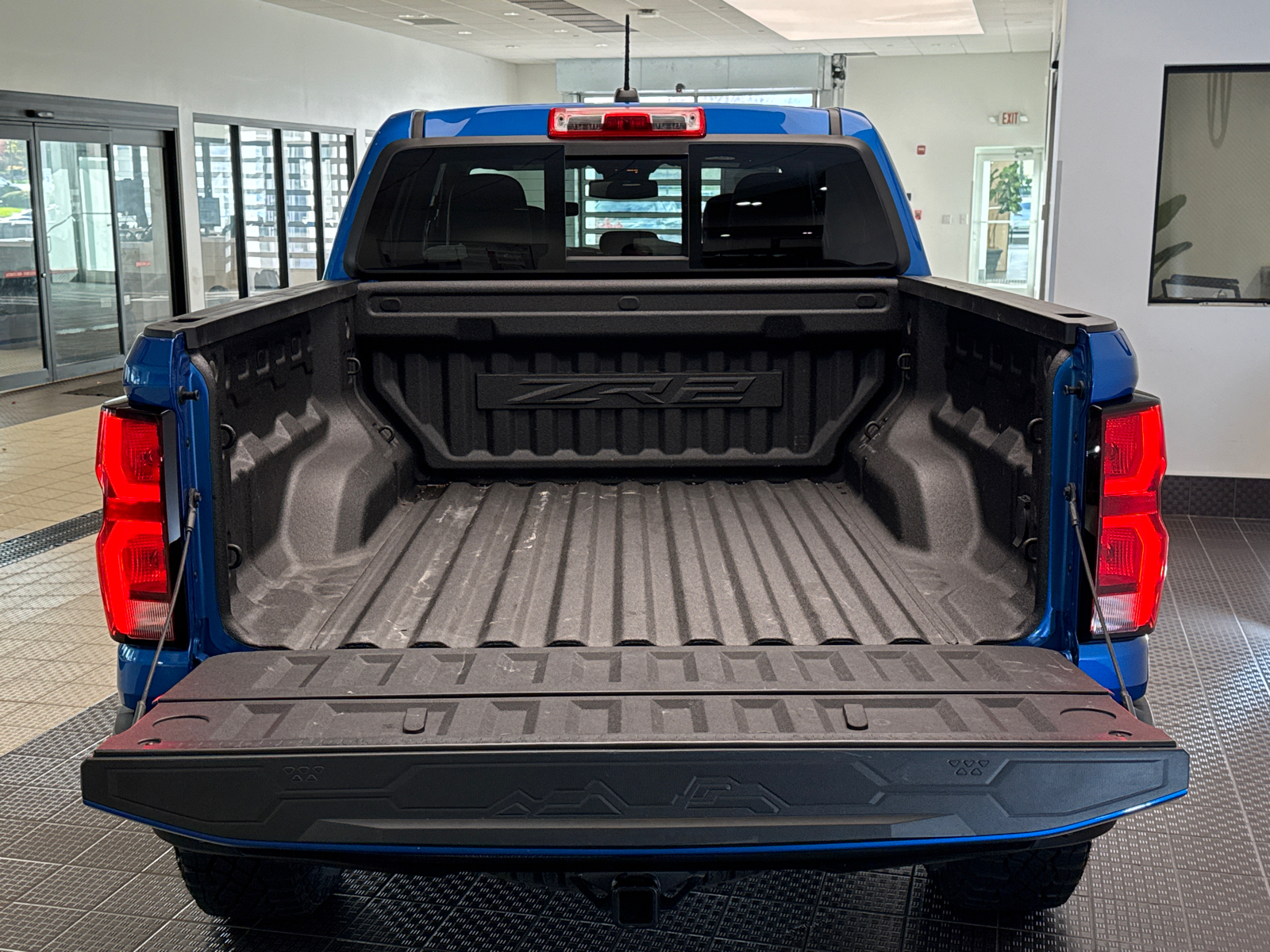 2023 Chevrolet Colorado 4WD ZR2 25