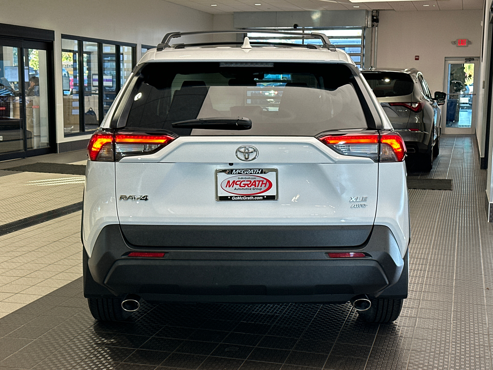 2024 Toyota RAV4 XLE 5