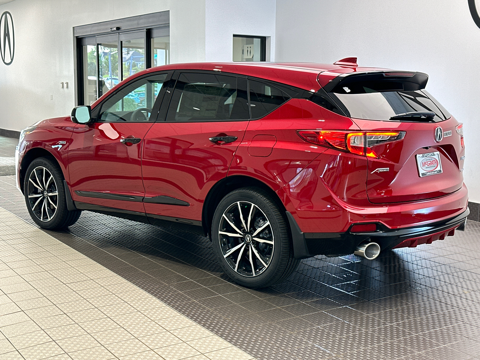 2025 Acura RDX w/A-Spec Advance Package 4