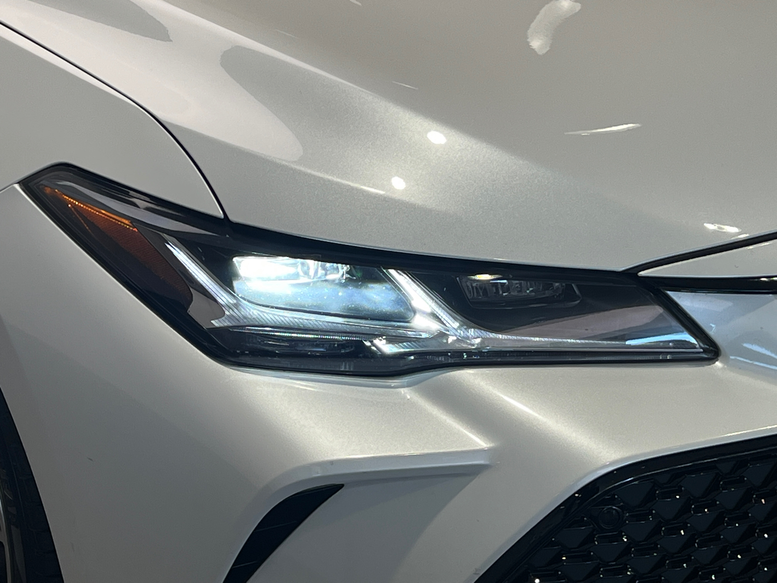 2019 Toyota Avalon Touring 6