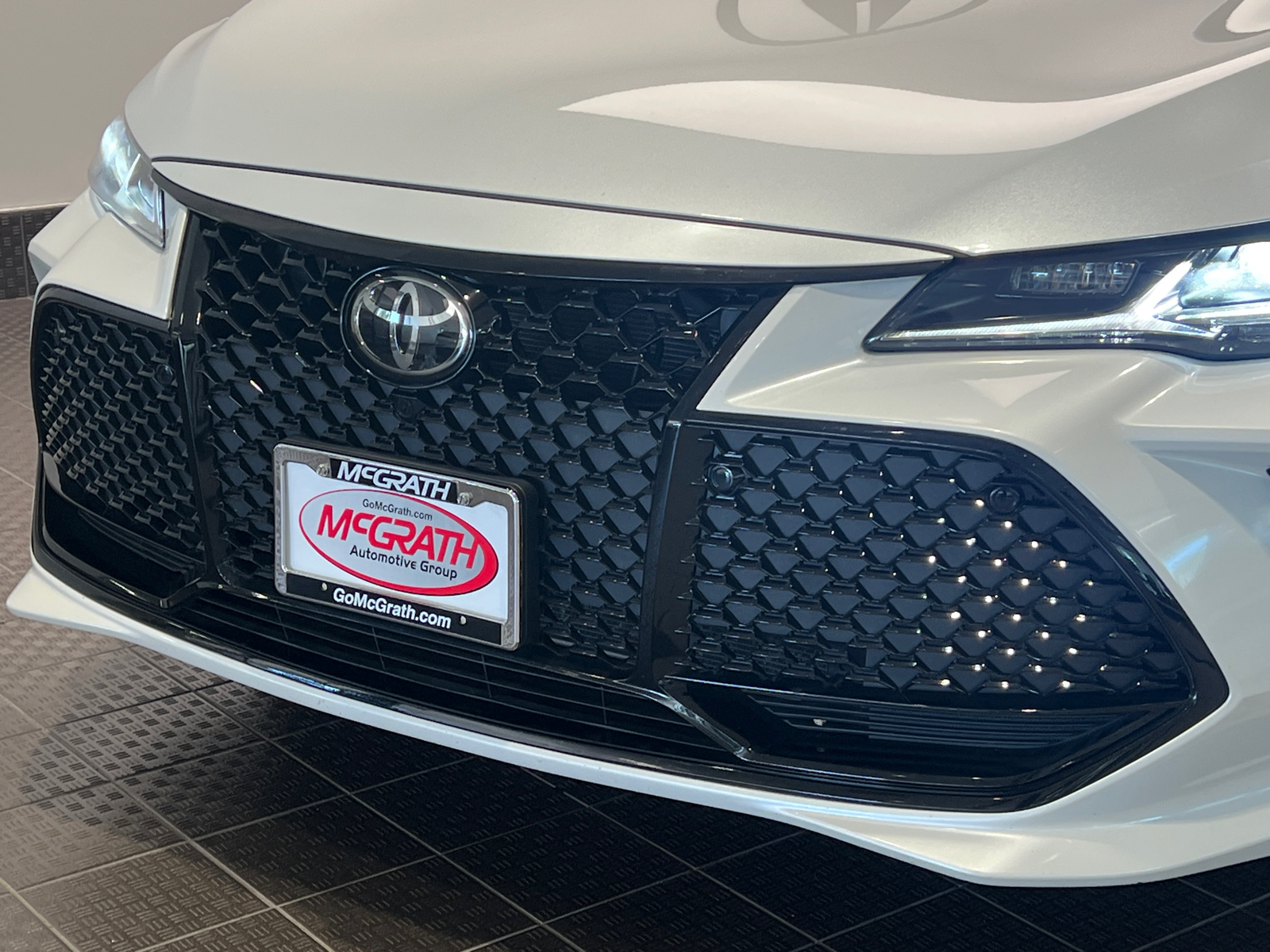 2019 Toyota Avalon Touring 7