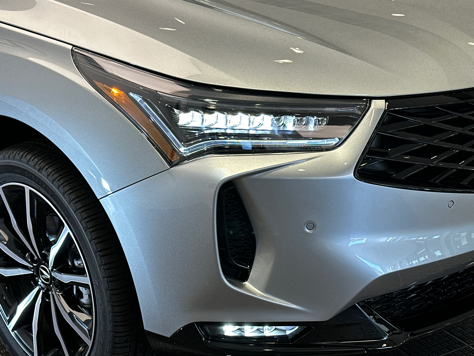 2025 Acura RDX w/A-Spec Advance Package 6