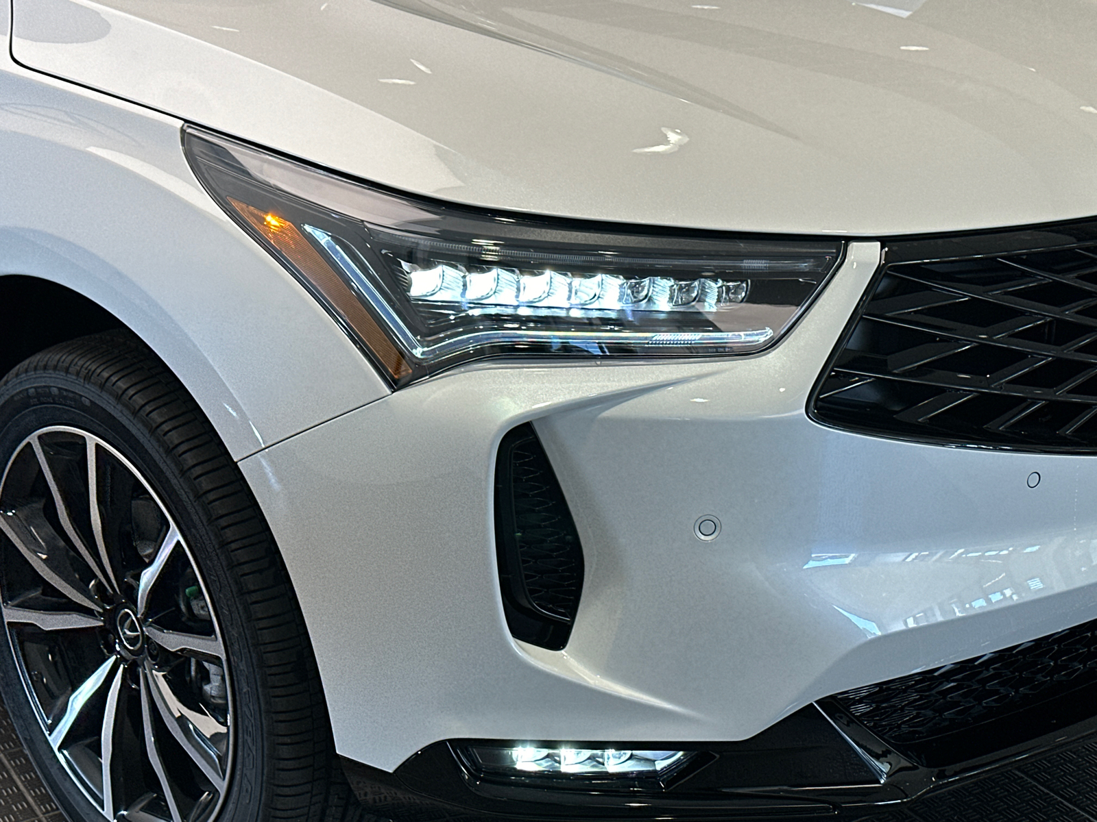 2025 Acura RDX w/A-Spec Advance Package 6