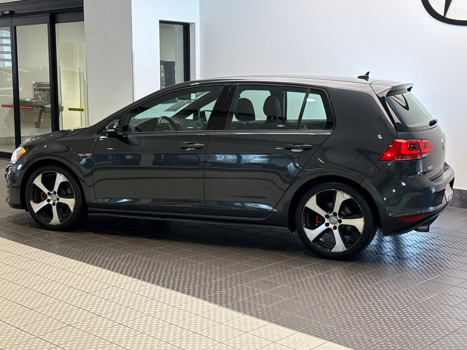 2015 Volkswagen Golf GTI S 4