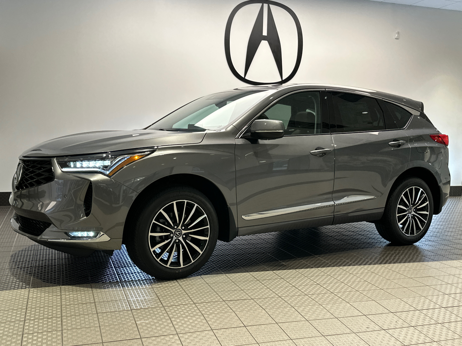 2025 Acura RDX w/Advance Package 3