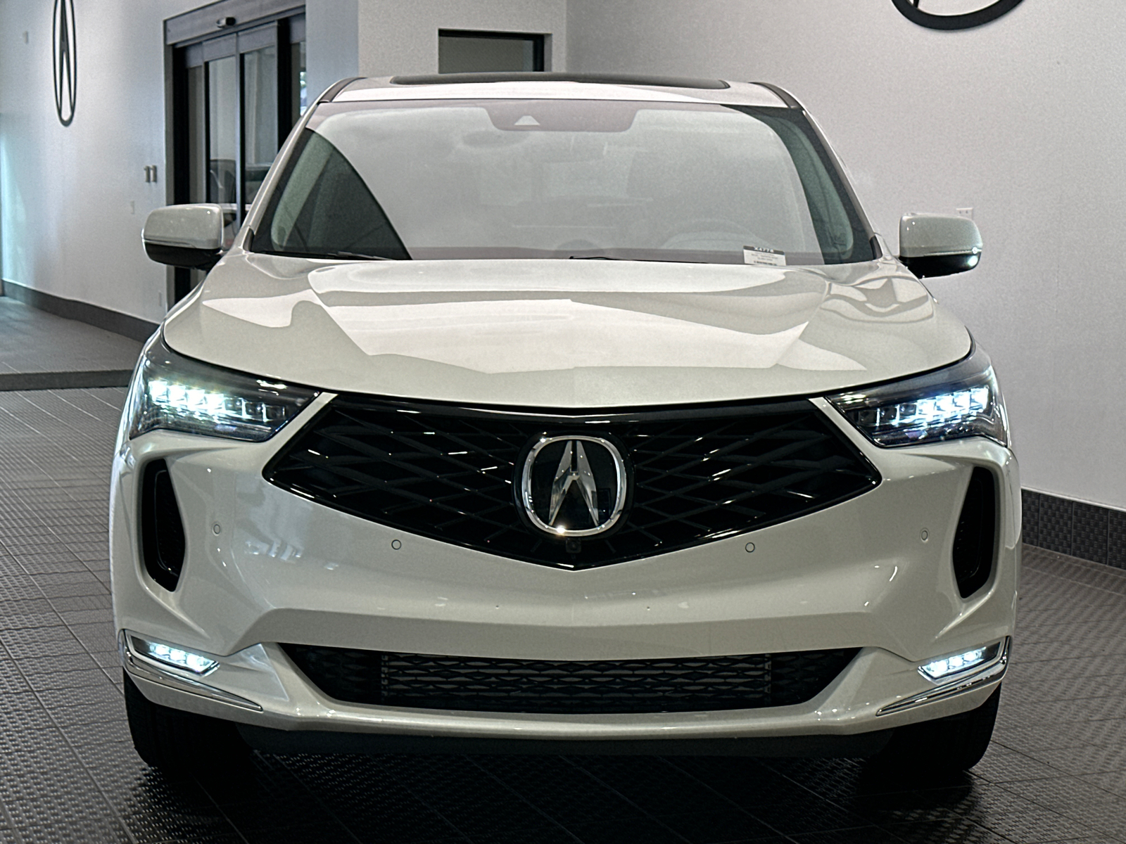 2025 Acura RDX w/Advance Package 2