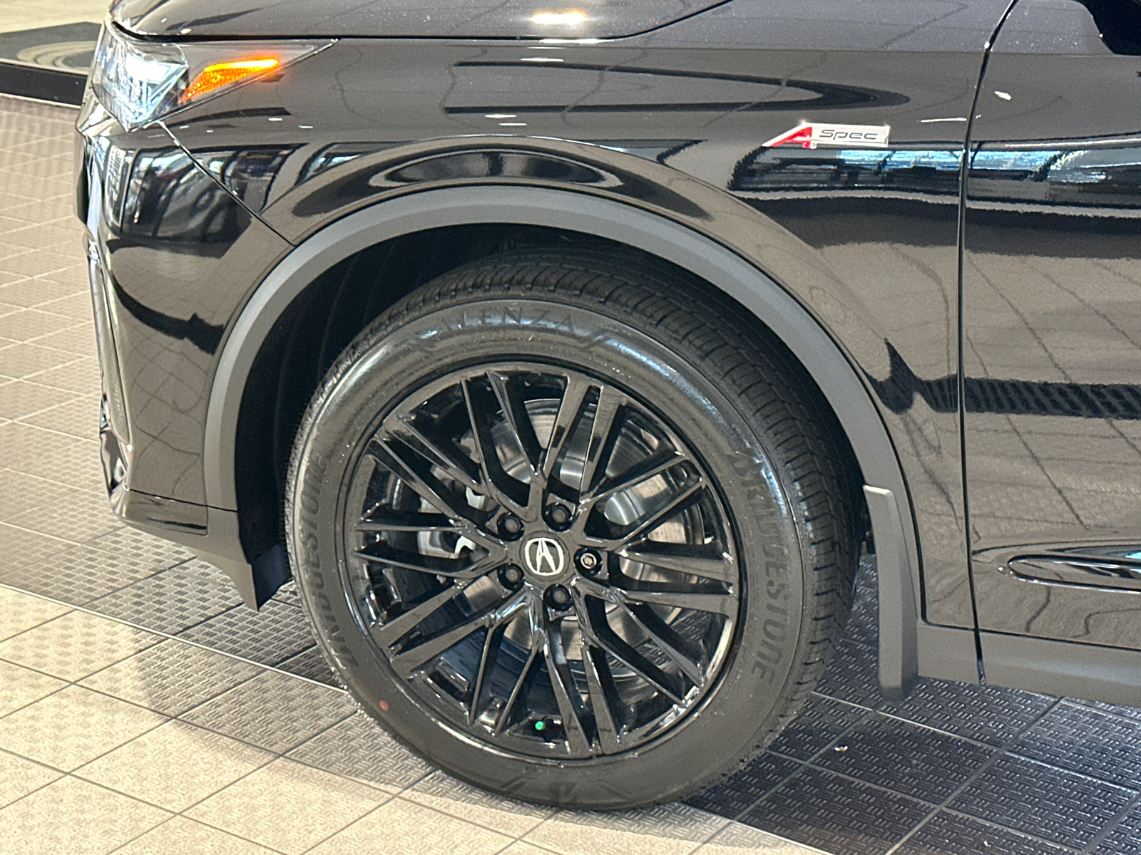 2025 Acura MDX w/A-Spec Advance Package 9