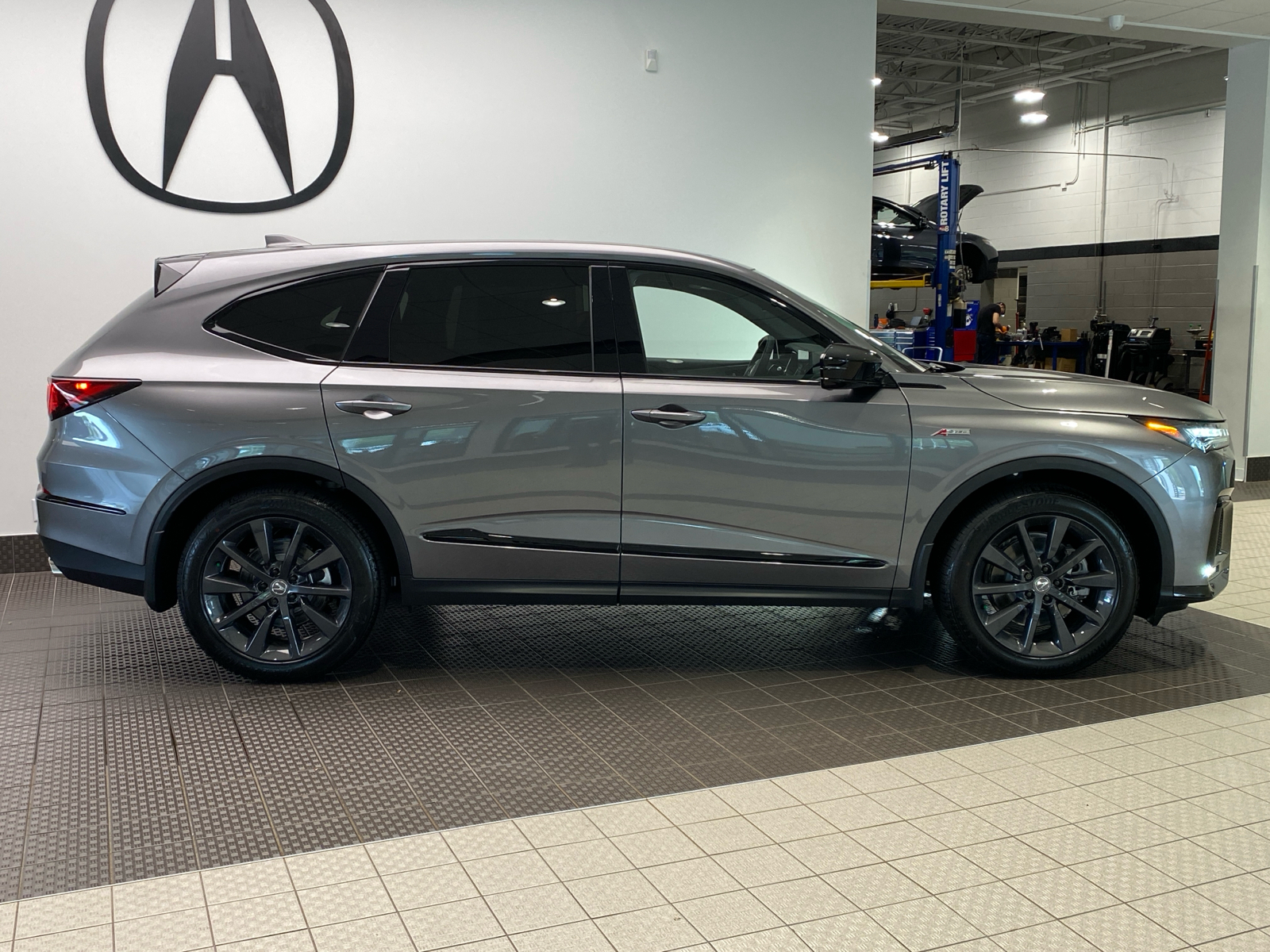 2025 Acura MDX w/A-Spec Package 2