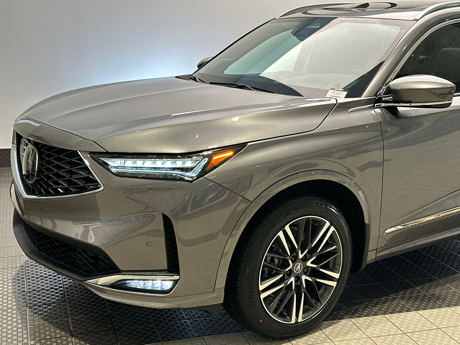 2025 Acura MDX w/Advance Package 8