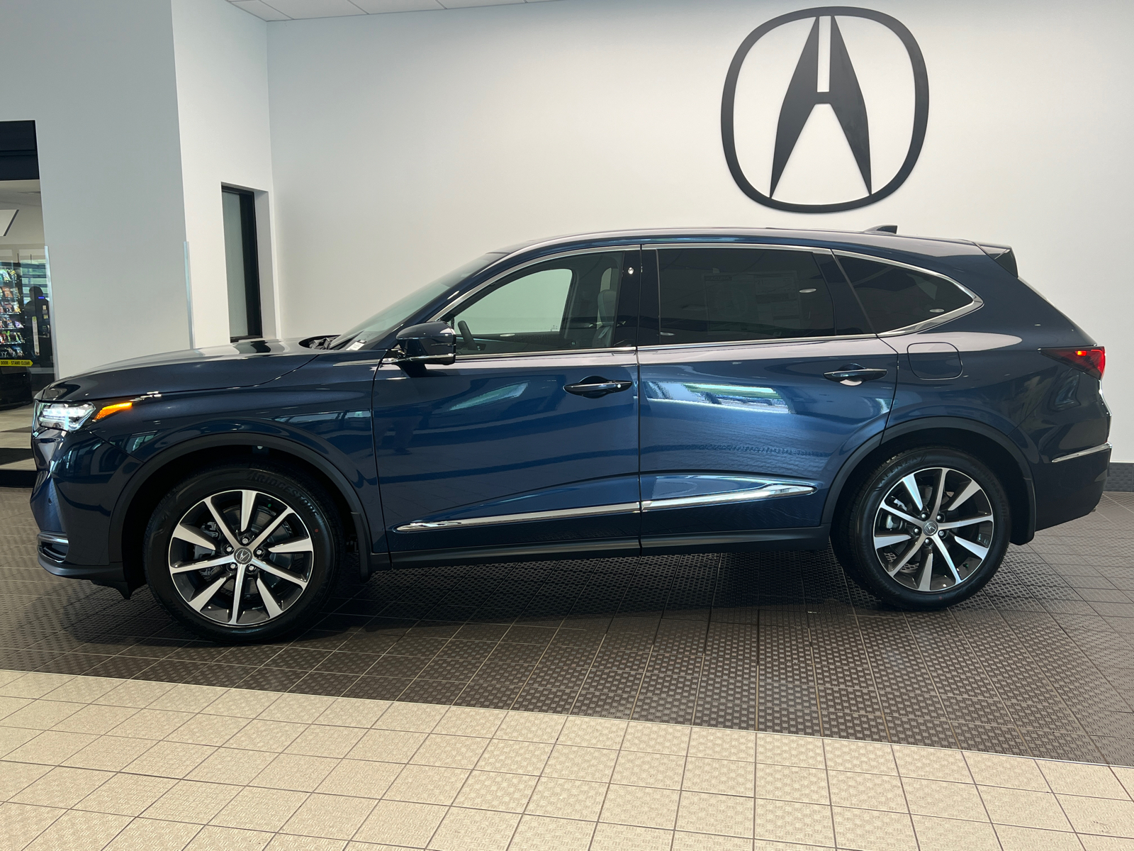 2025 Acura MDX w/Technology Package 4