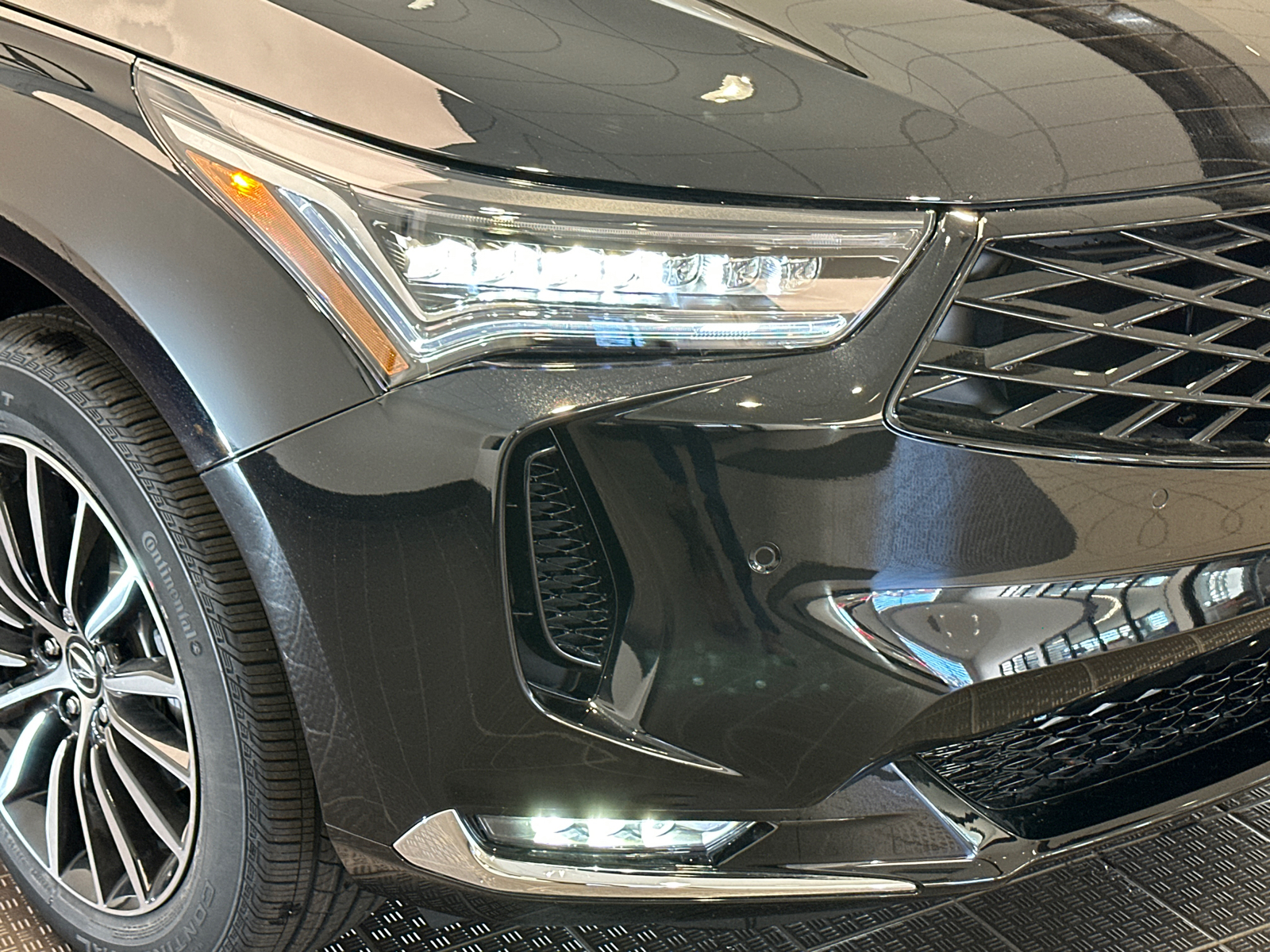 2025 Acura RDX w/Advance Package 6