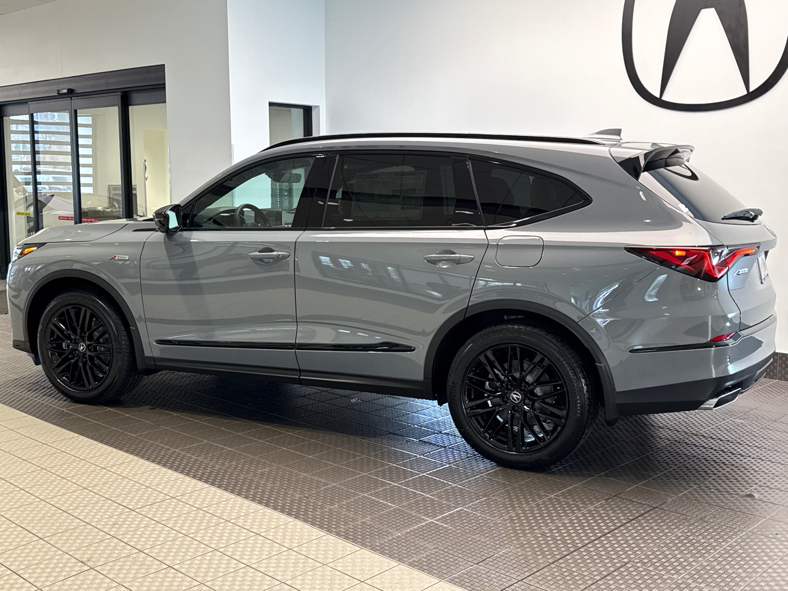 2025 Acura MDX w/A-Spec Advance Package 4