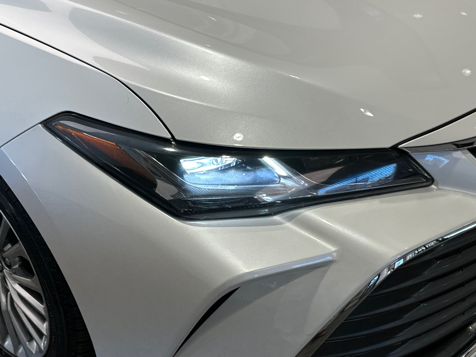 2019 Toyota Avalon XLE 7