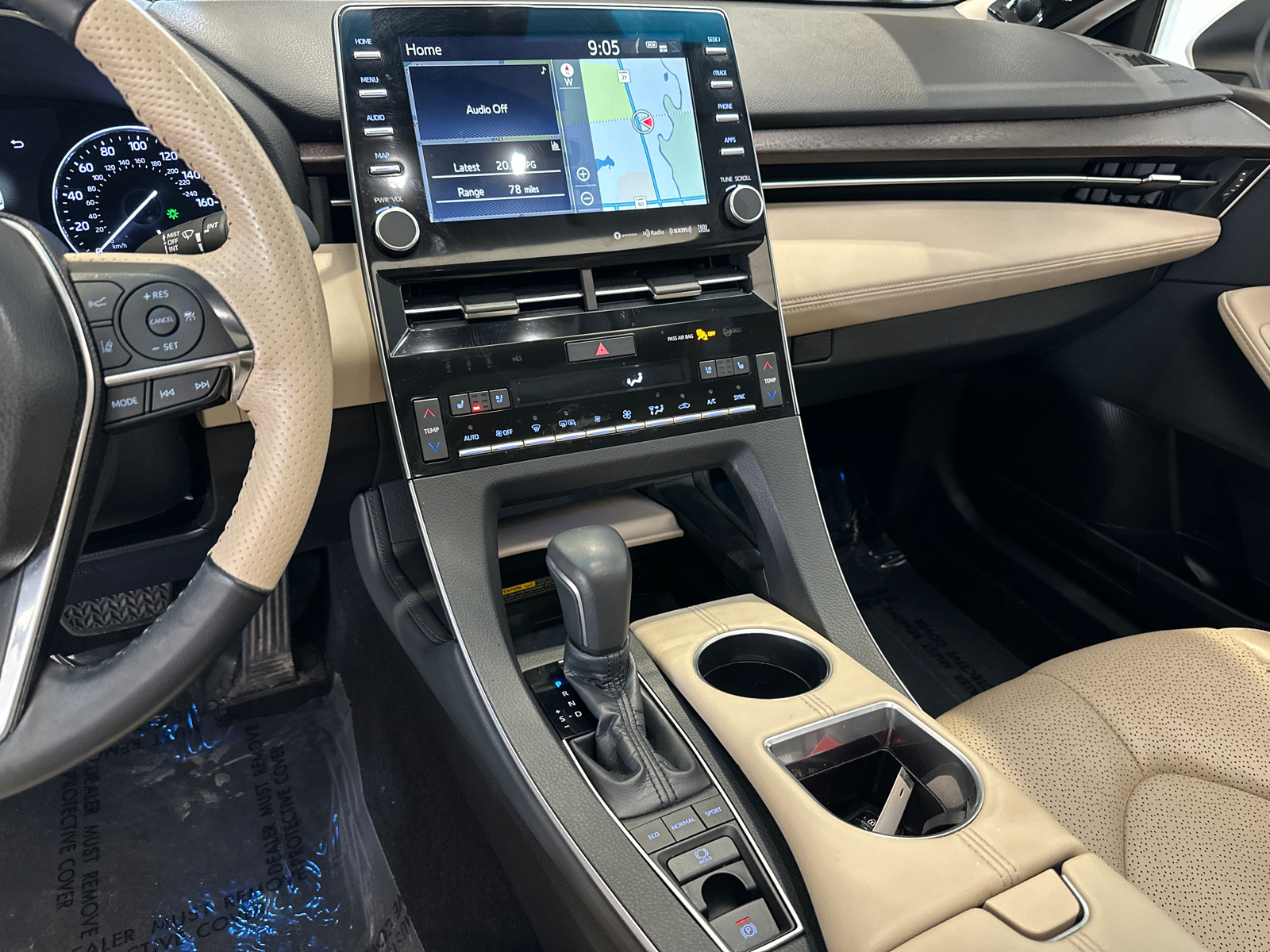 2019 Toyota Avalon XLE 23