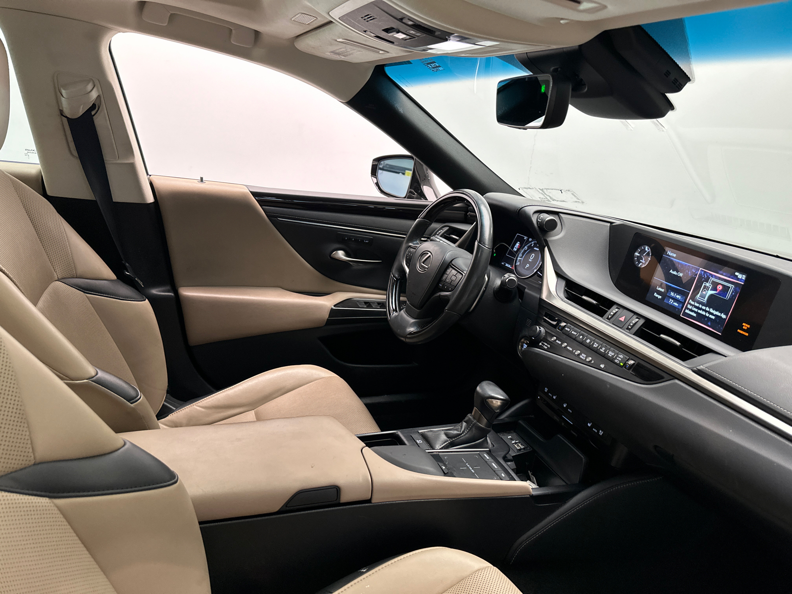 2019 Lexus ES ES 350 Luxury 10